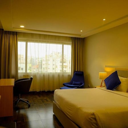 Bay View Hotel Vizag Visakhapatnam Buitenkant foto