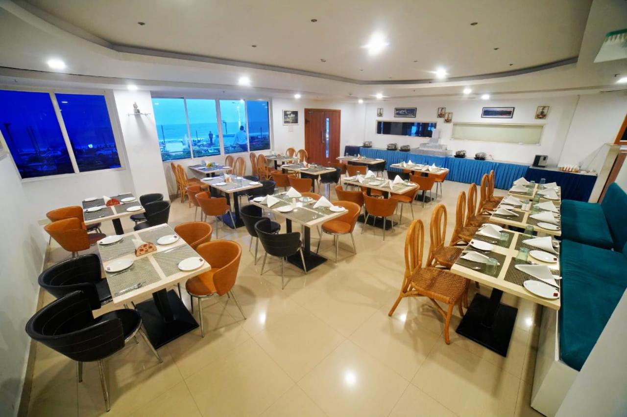 Bay View Hotel Vizag Visakhapatnam Buitenkant foto
